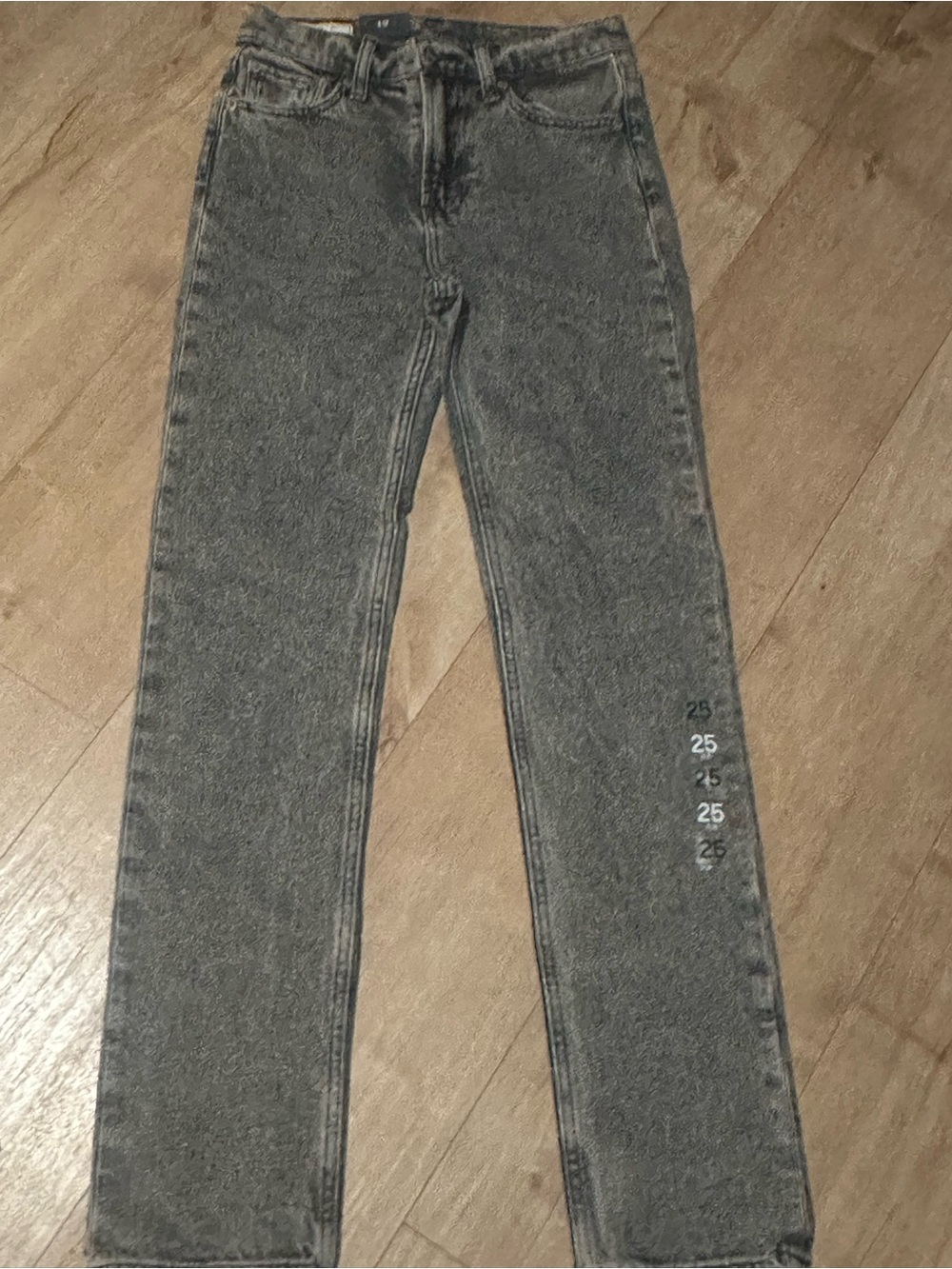 GAP Straight Leg Women's Jeans in Washed Charcoal Gray